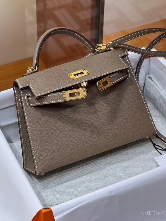 Hermes Handbags - Classic Hermes Bags: A Stylish and Versatile Choice for Elegance